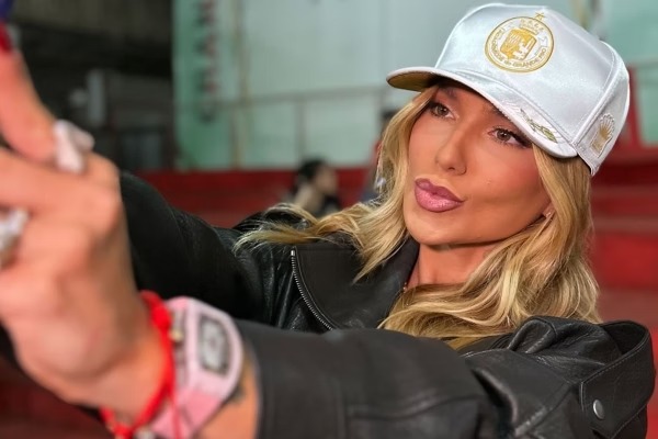 VIRGINIA FONSECA E VINI JR ESTÃO SE PEGANDO?…Ver mais
